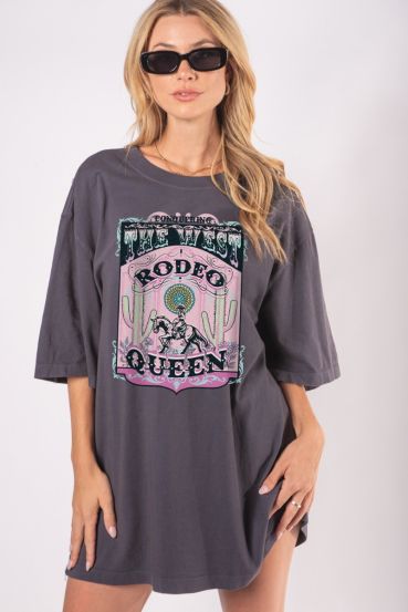 THE WEST RODEO QUEEN WESTERN OVERSIZED GRAPHIC TEE