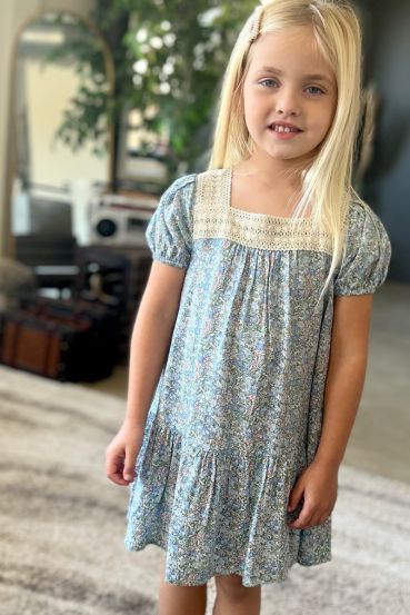 DITSY FLORAL LACE TRIM PUFF SLEEVE DRESS