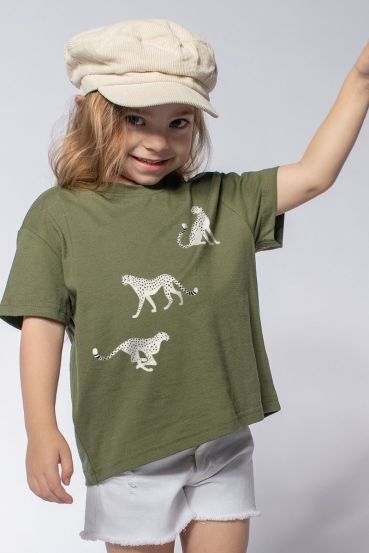 KIDS WHITE CHEETAHS GRAPHIC TEES